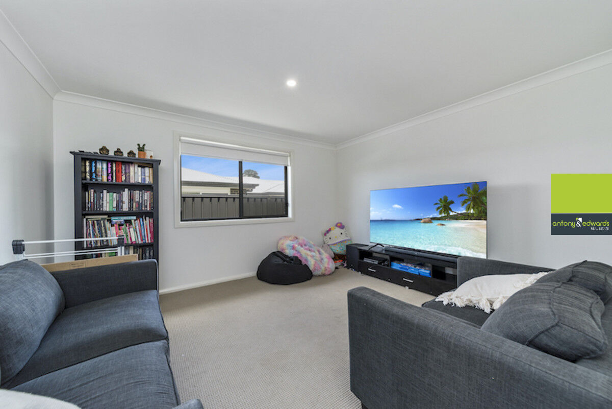 7 Madeleine Drive, GOULBURN NSW 2580, Goulburn - Thumbnail 6