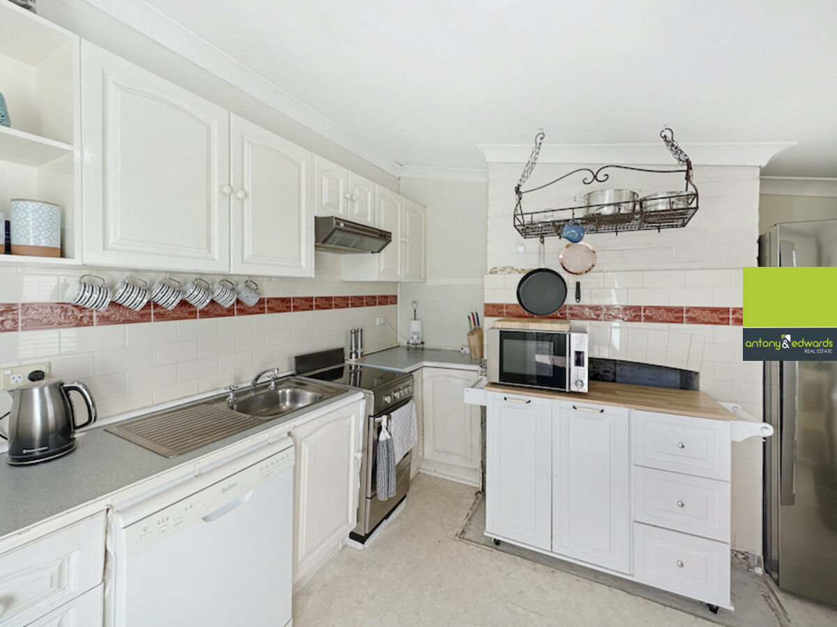 6 Eleanor Street, Goulburn NSW 2580, Goulburn - Thumbnail 3