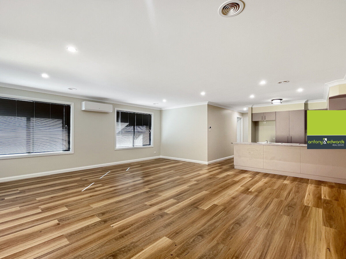 2 / 4 Moore Place, Goulburn NSW 2580, Goulburn - Thumbnail 4