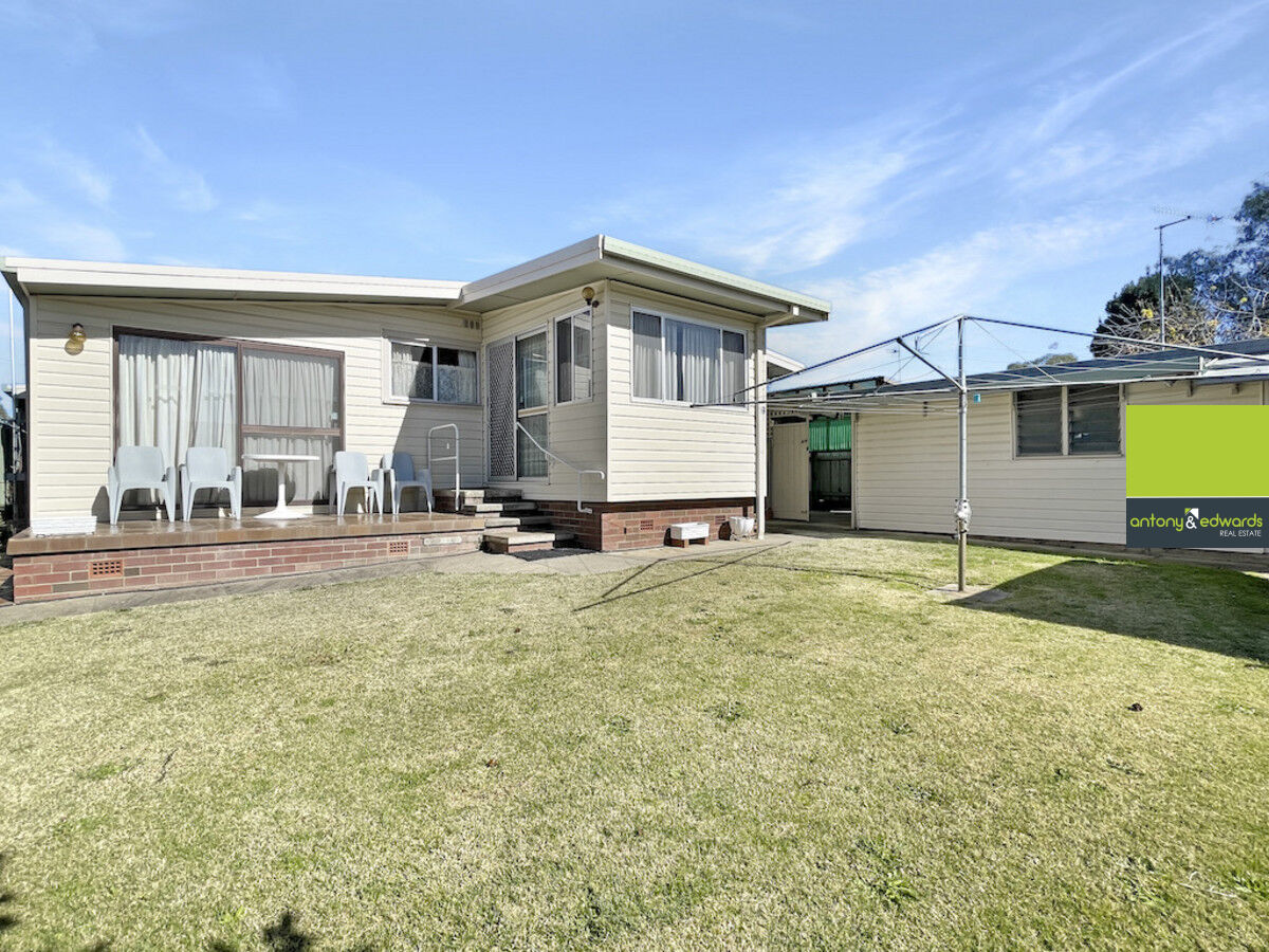 12 Meehan Street, Goulburn NSW 2580, Goulburn - Thumbnail 3