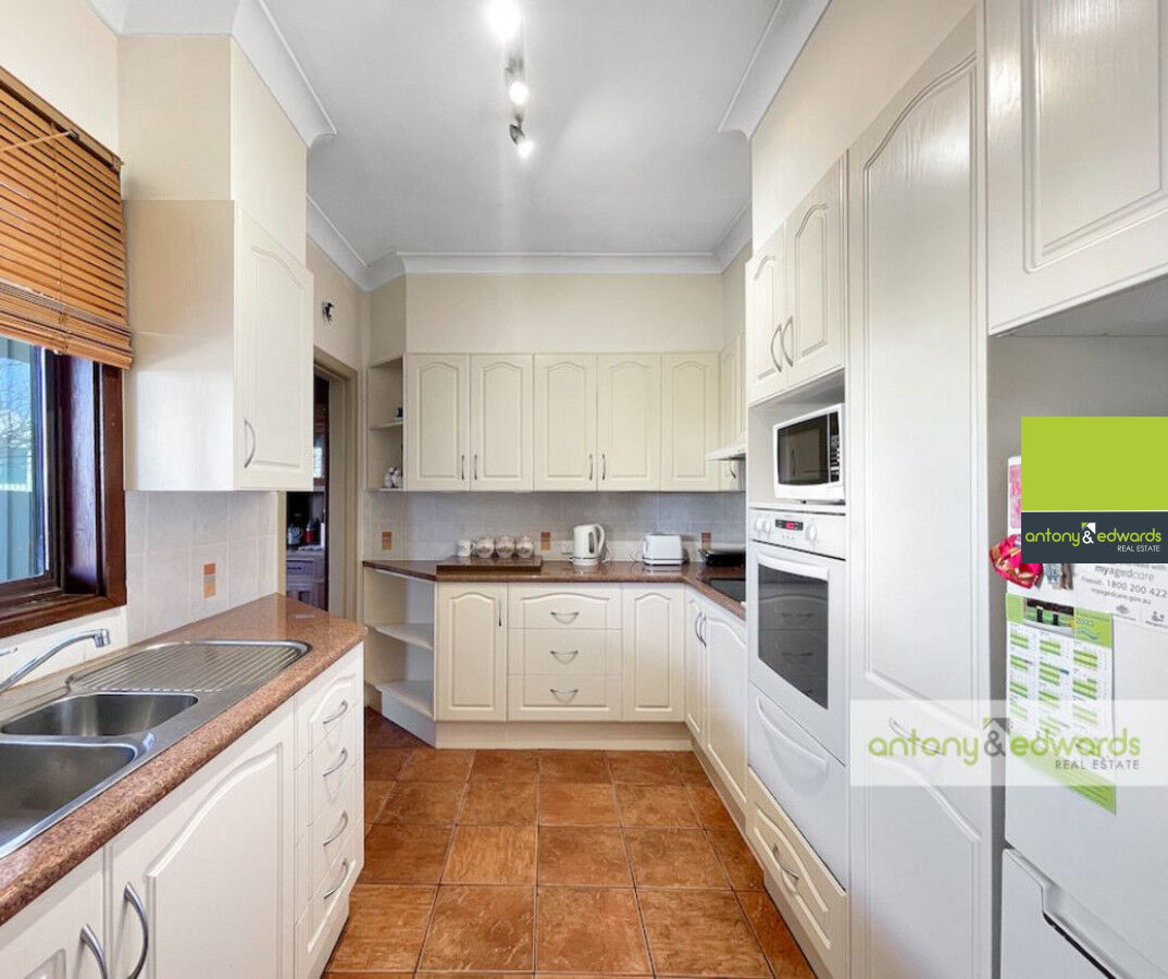 7 Albert Street, Goulburn NSW 2580, Goulburn - Thumbnail 2