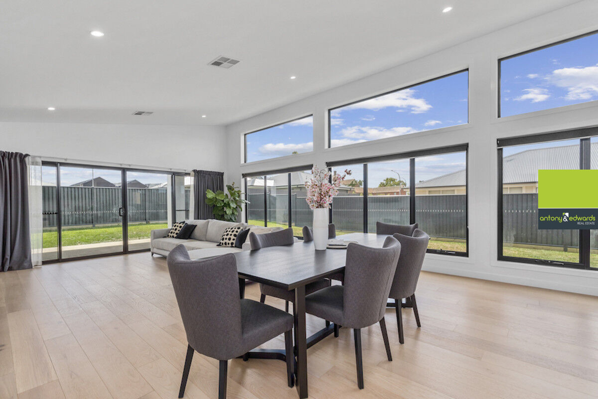 4 Rosarii Place, Goulburn NSW 2580, Goulburn - Thumbnail 4