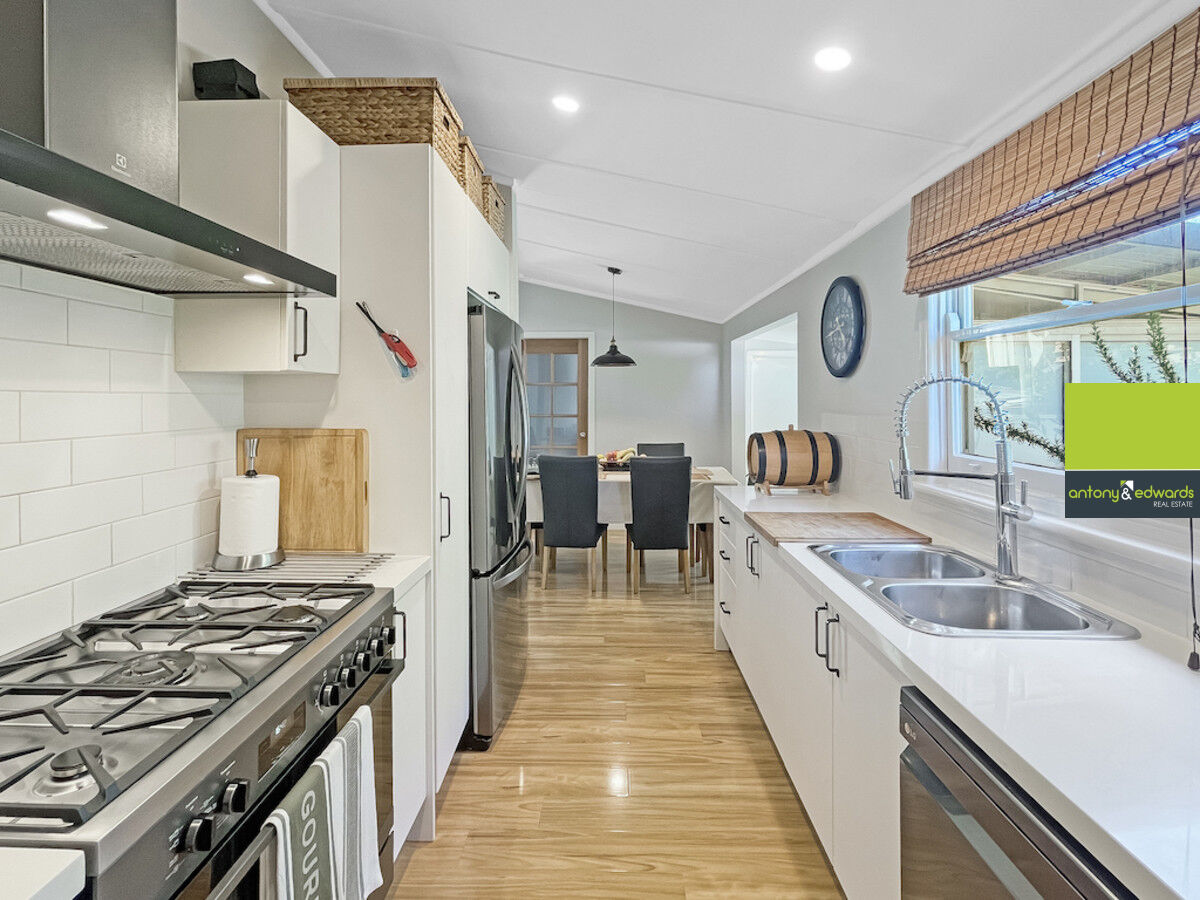 109 Bradley Street, Goulburn NSW 2580, Goulburn - Thumbnail 2