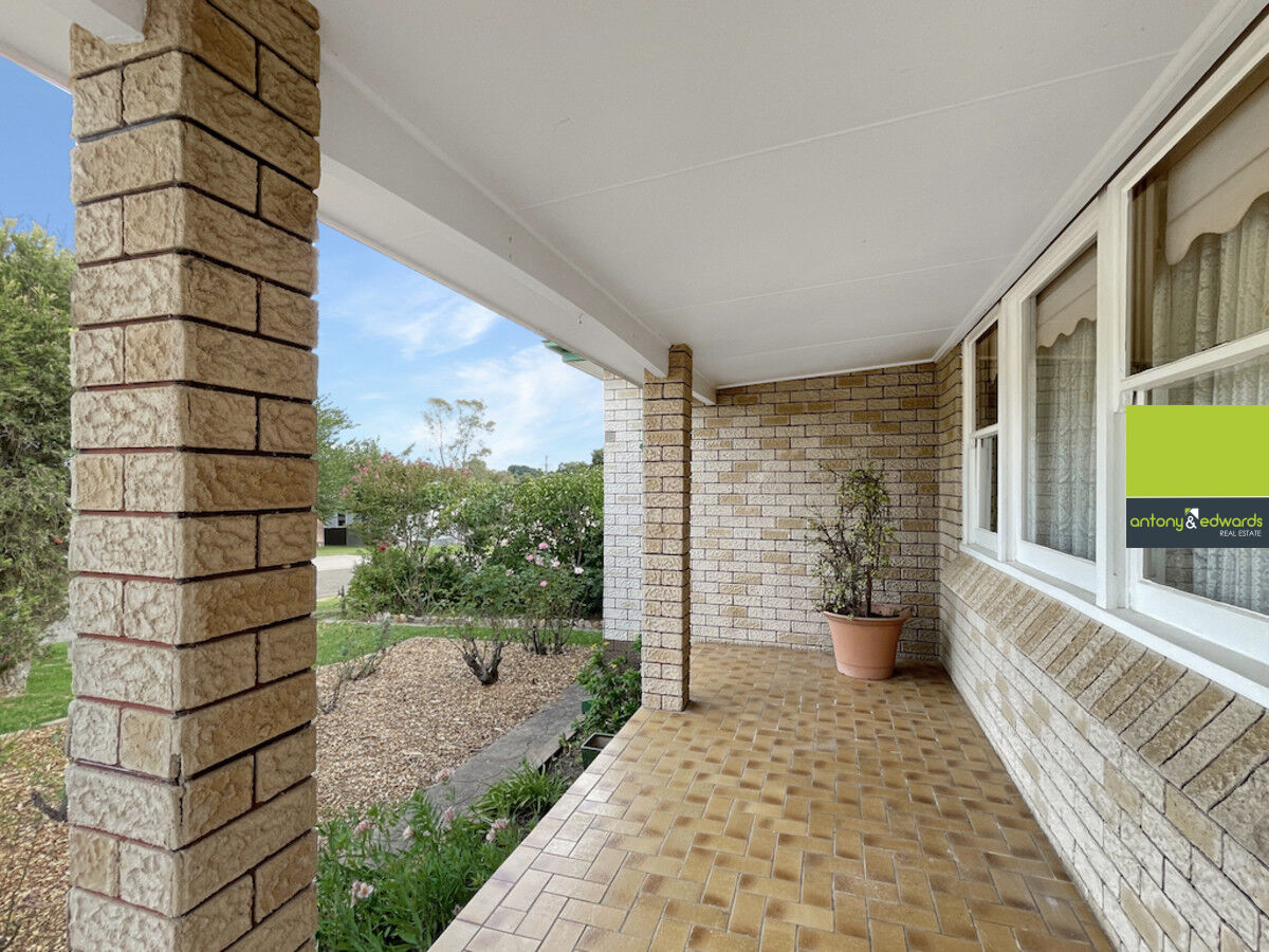 8 Duke Street, Goulburn NSW 2580, Goulburn - Thumbnail 4