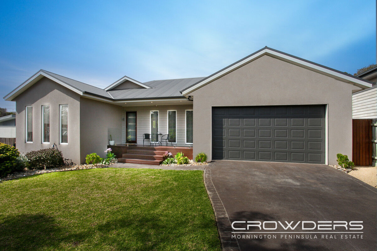 Back Beach Coastal Paradise Awaits!, 1,325,000 1,375,000 Crowders