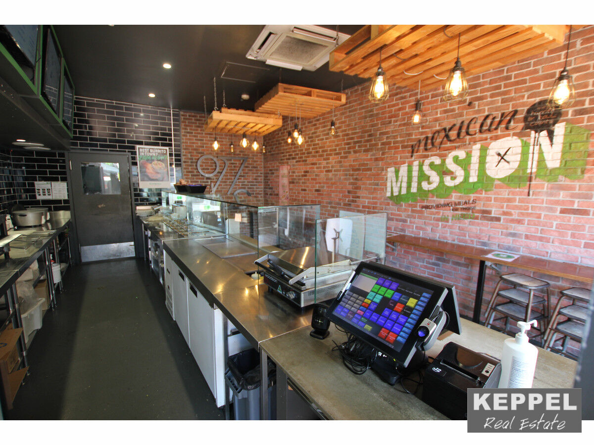 2/2A Normnaby Street, Yeppoon QLD, Yeppoon - Thumbnail 3