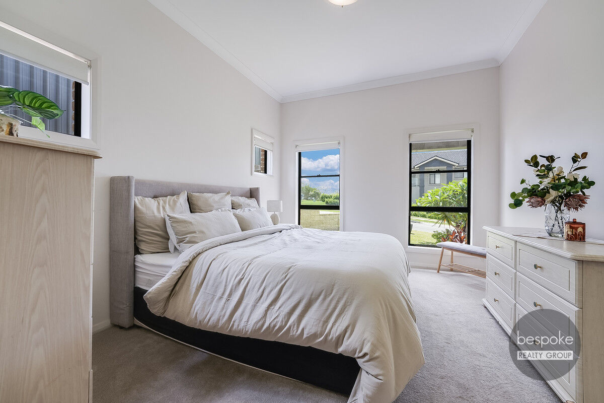 8 Broadlands Avenue, Glenmore Park, Glenmore Park - Thumbnail 8