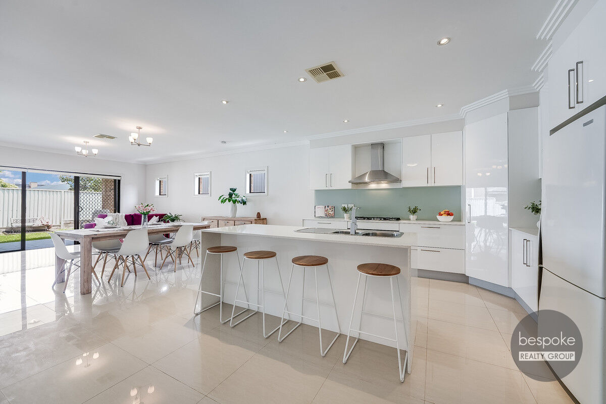 8 Broadlands Avenue, Glenmore Park, Glenmore Park - Thumbnail 6