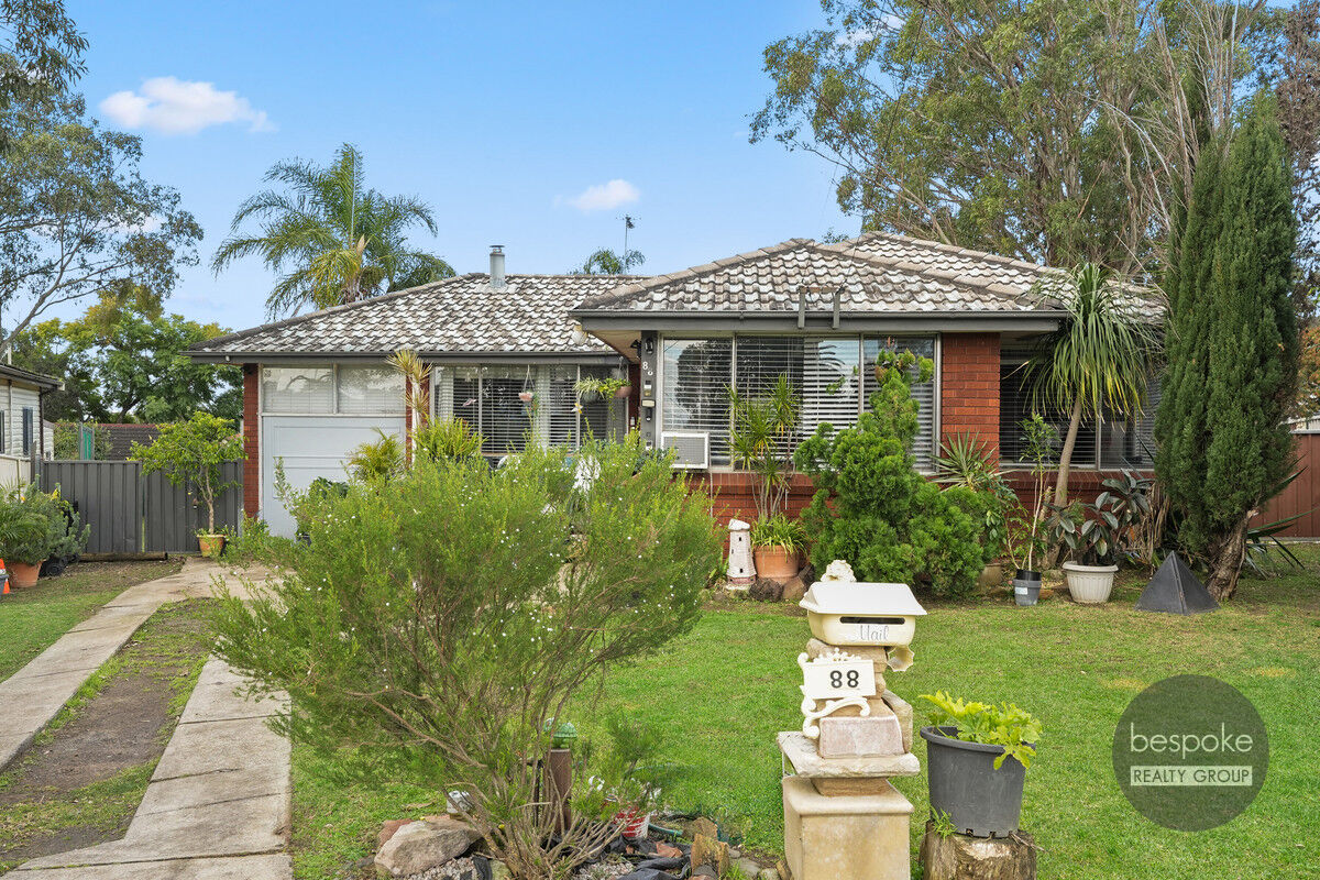 88 Elizabeth Crescent, Kingswood, Kingswood - Thumbnail 3
