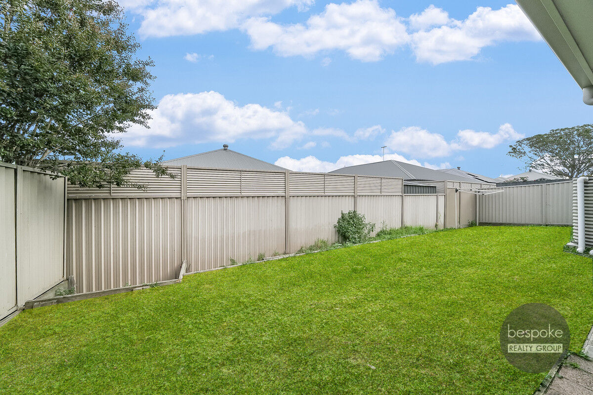 7 Elimatta Avenue, JORDAN SPRINGS, Jordan Springs - Thumbnail 2