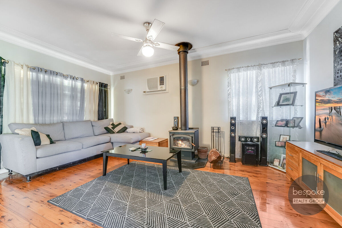 4 Lucy Street, Kingswood, Kingswood - Thumbnail 4