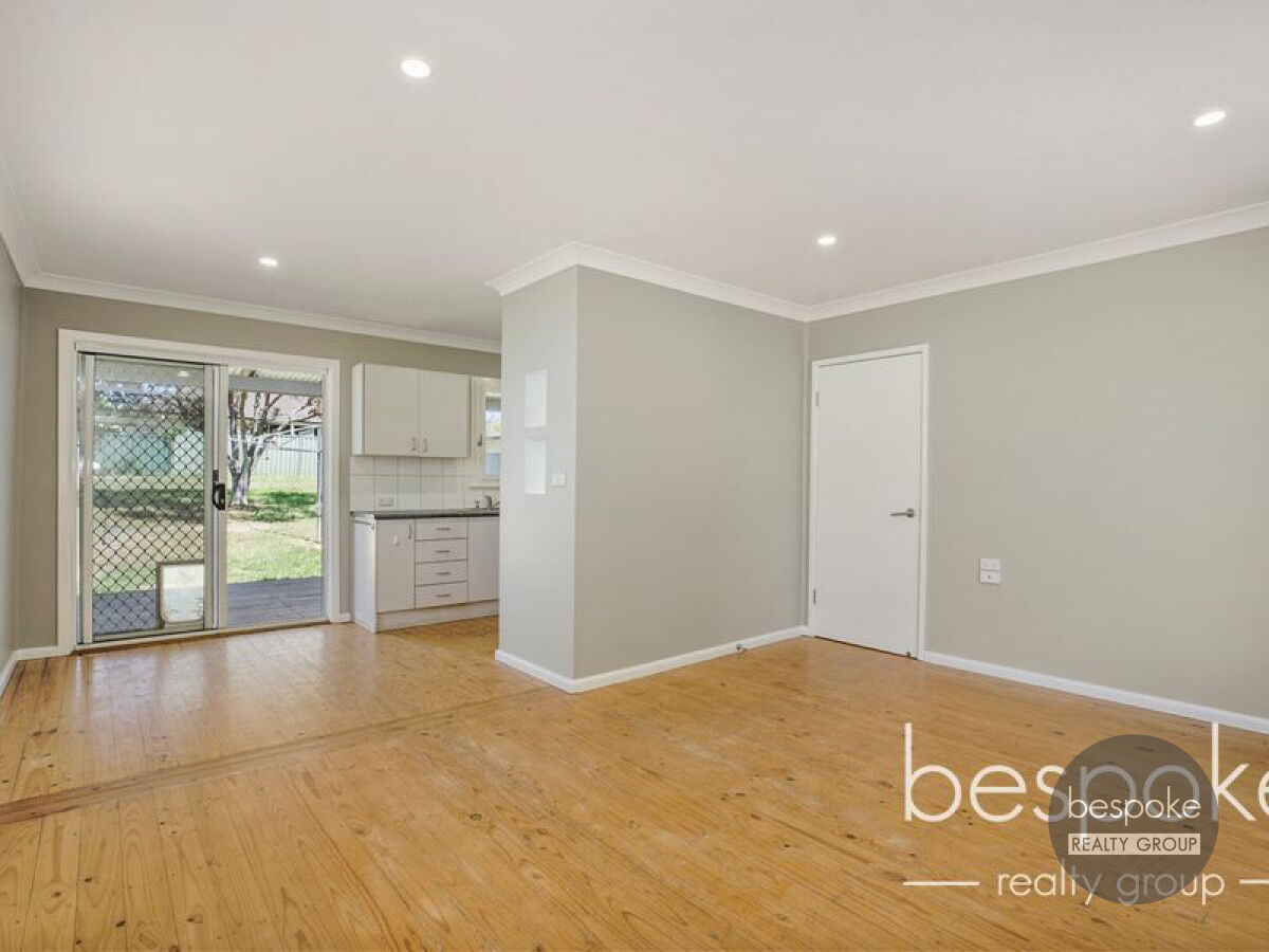 18 Brewongle Avenue, PENRITH, Penrith - Thumbnail 5