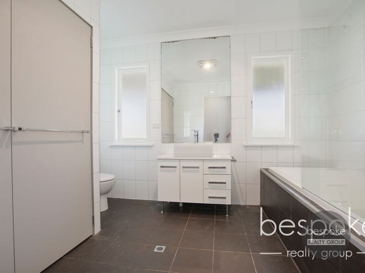 18 Brewongle Avenue, PENRITH, Penrith - Thumbnail 7