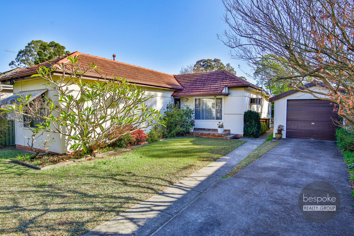29 Penrose Crescent, South Penrith, South Penrith - Thumbnail 3