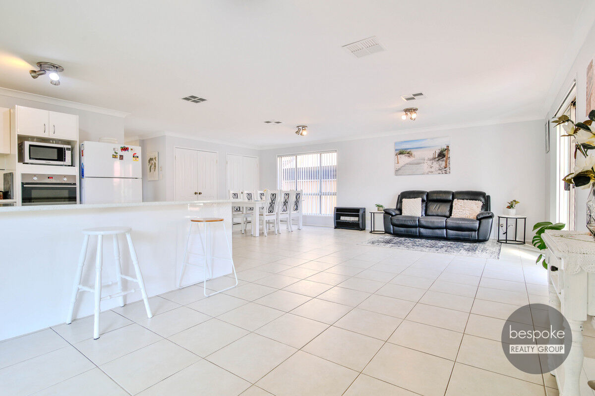 29 Waterford Way, Glenmore Park, Glenmore Park - Thumbnail 4
