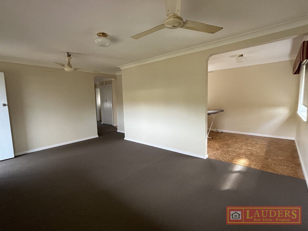  Water Included In Rent!!