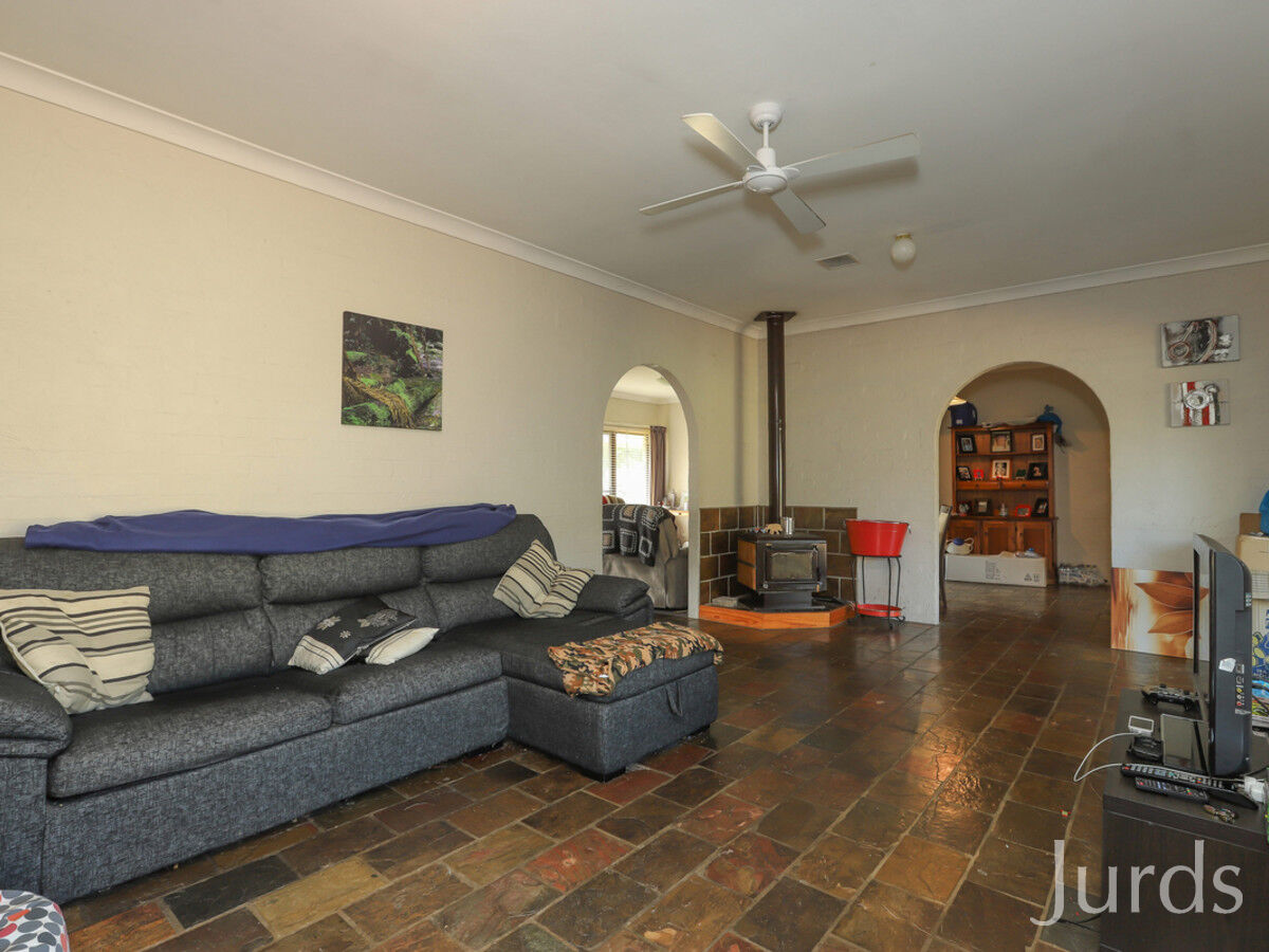 12 Reid Street, North Rothbury, North Rothbury - Thumbnail 7