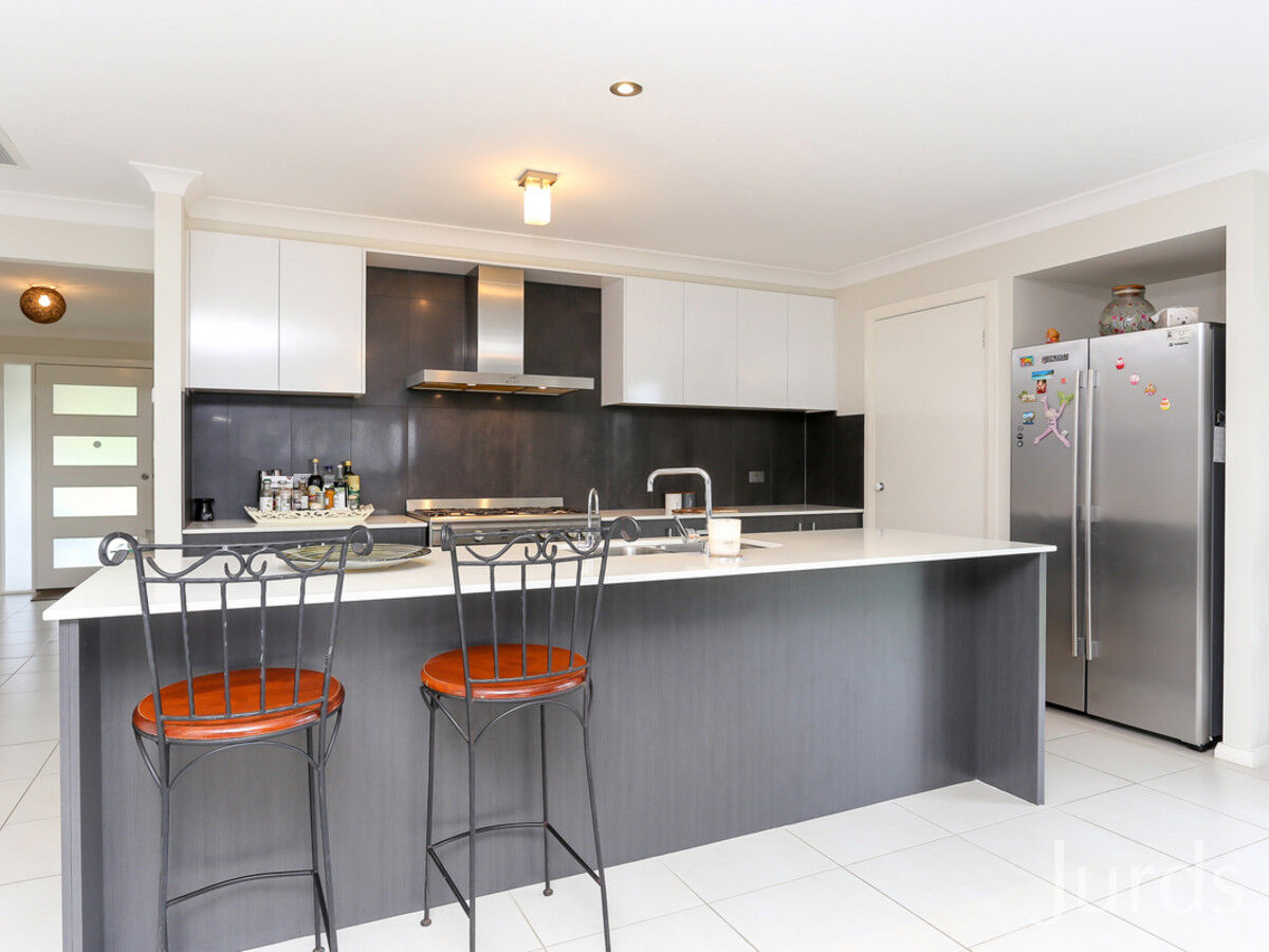 13 Walmsley Street, Millfield, Millfield - Thumbnail 4