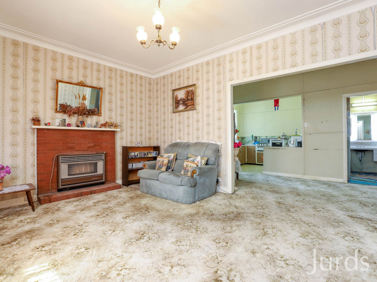 18 Comfort Avenue, Cessnock, Cessnock - Thumbnail 4