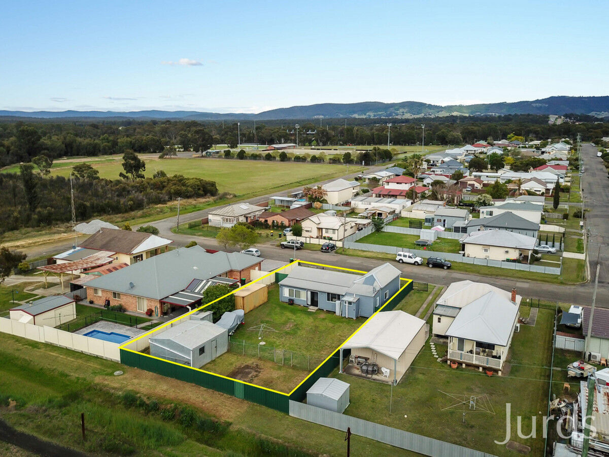 18 Sixth Street, CESSNOCK, Cessnock - Thumbnail 2