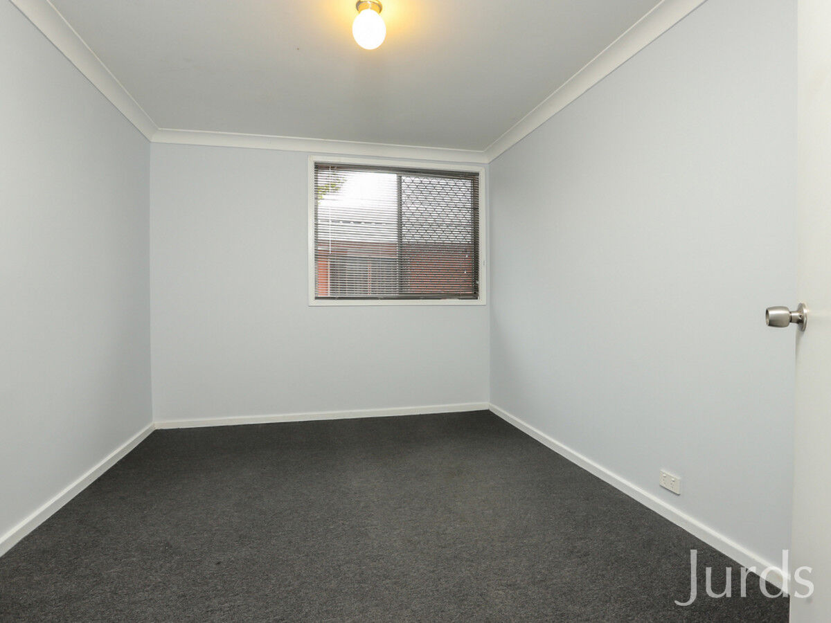 71 Fourth Street, Weston, Weston - Thumbnail 2