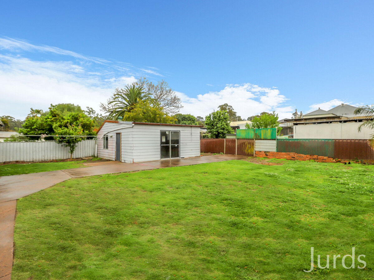 71 Fourth Street, Weston, Weston - Thumbnail 6