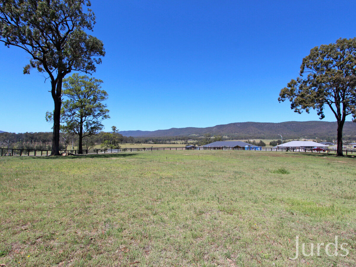 5 Holdaway Close, Millfield, Millfield - Thumbnail 2