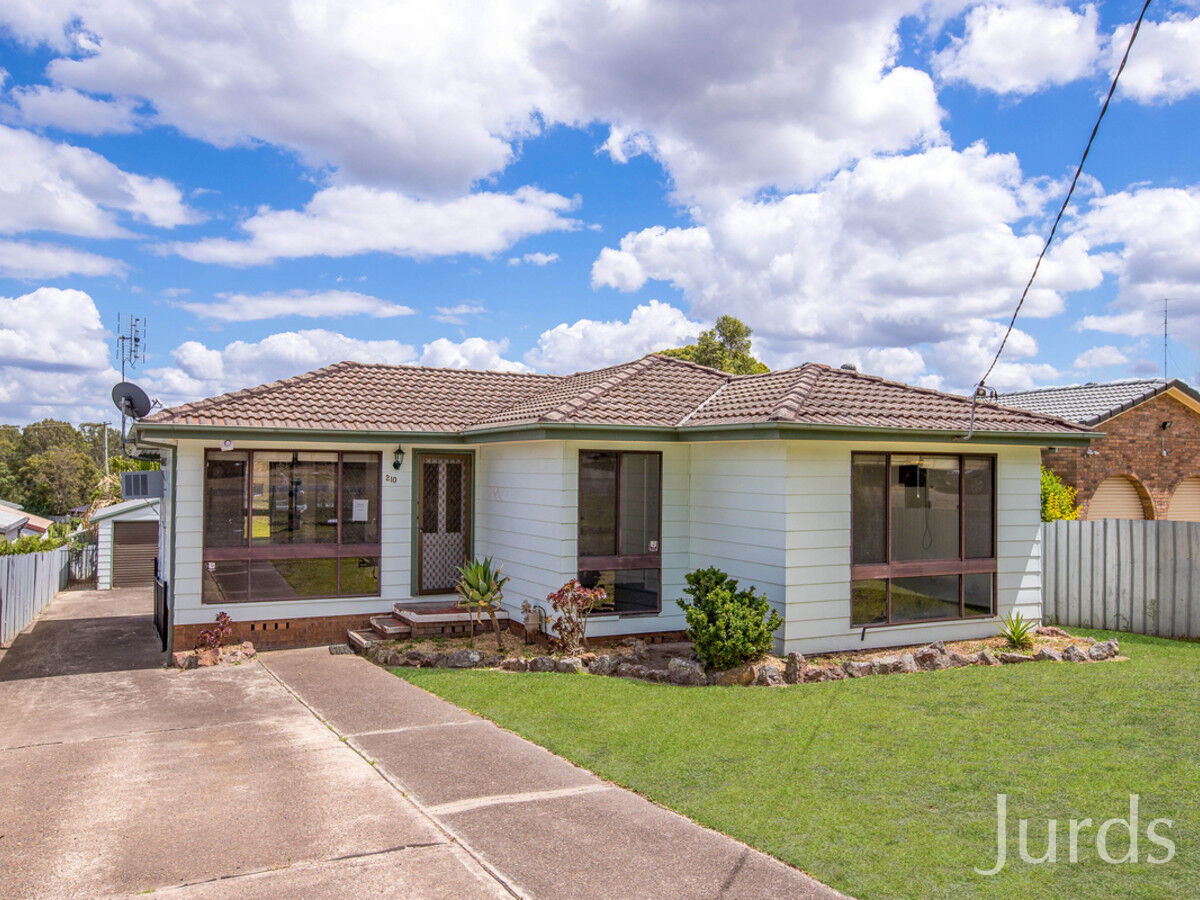210 Mathieson Street, Bellbird Heights, Bellbird Heights - Thumbnail 3