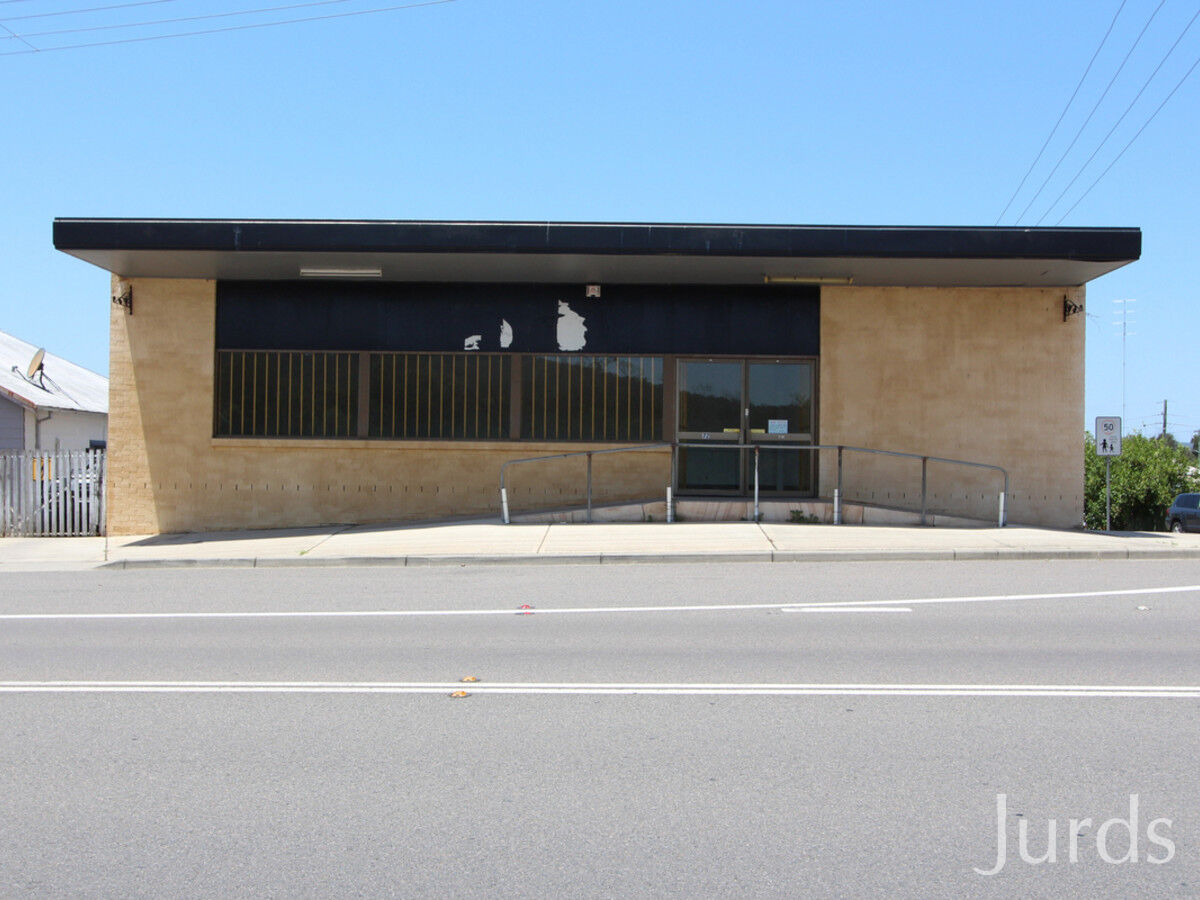 72 Cessnock Road, Neath, Neath - Thumbnail 3