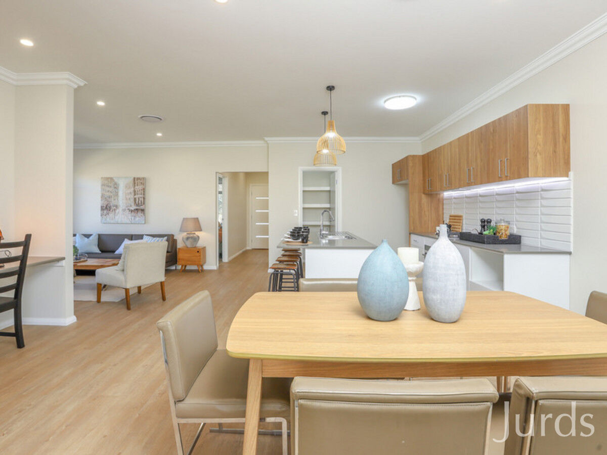 6 Bendeich Drive (Huntlee), North Rothbury, North Rothbury - Thumbnail 4
