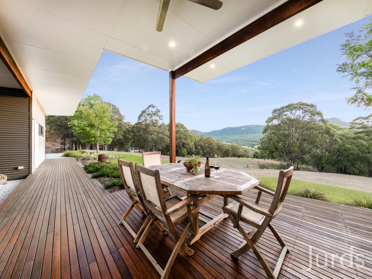 Mount Vincent, Mount Vincent - Thumbnail 6