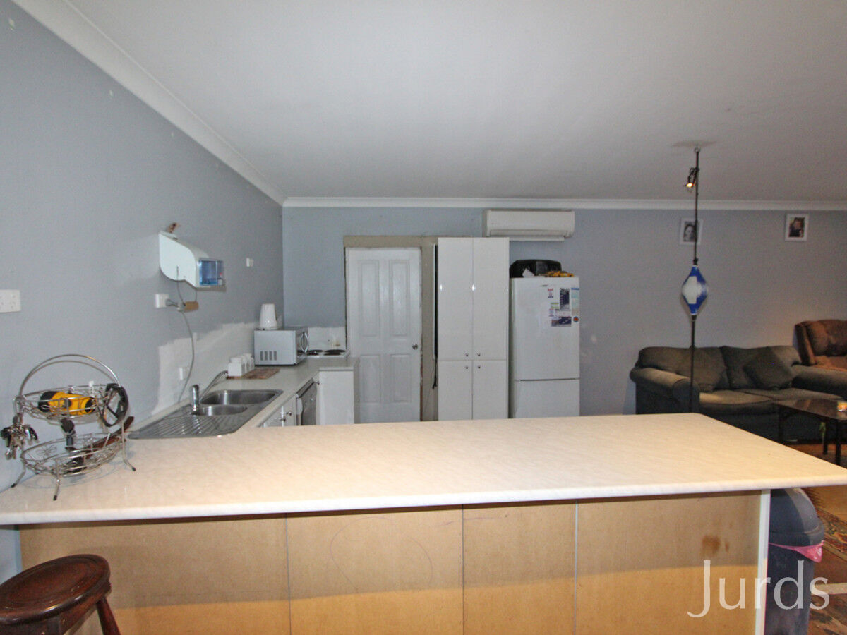 13 Blackwood Avenue, Cessnock, Cessnock - Thumbnail 6