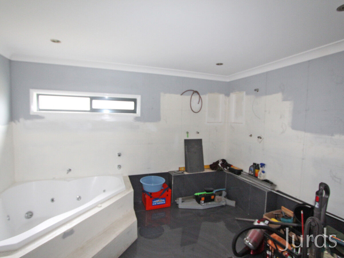 13 Blackwood Avenue, Cessnock, Cessnock - Thumbnail 8