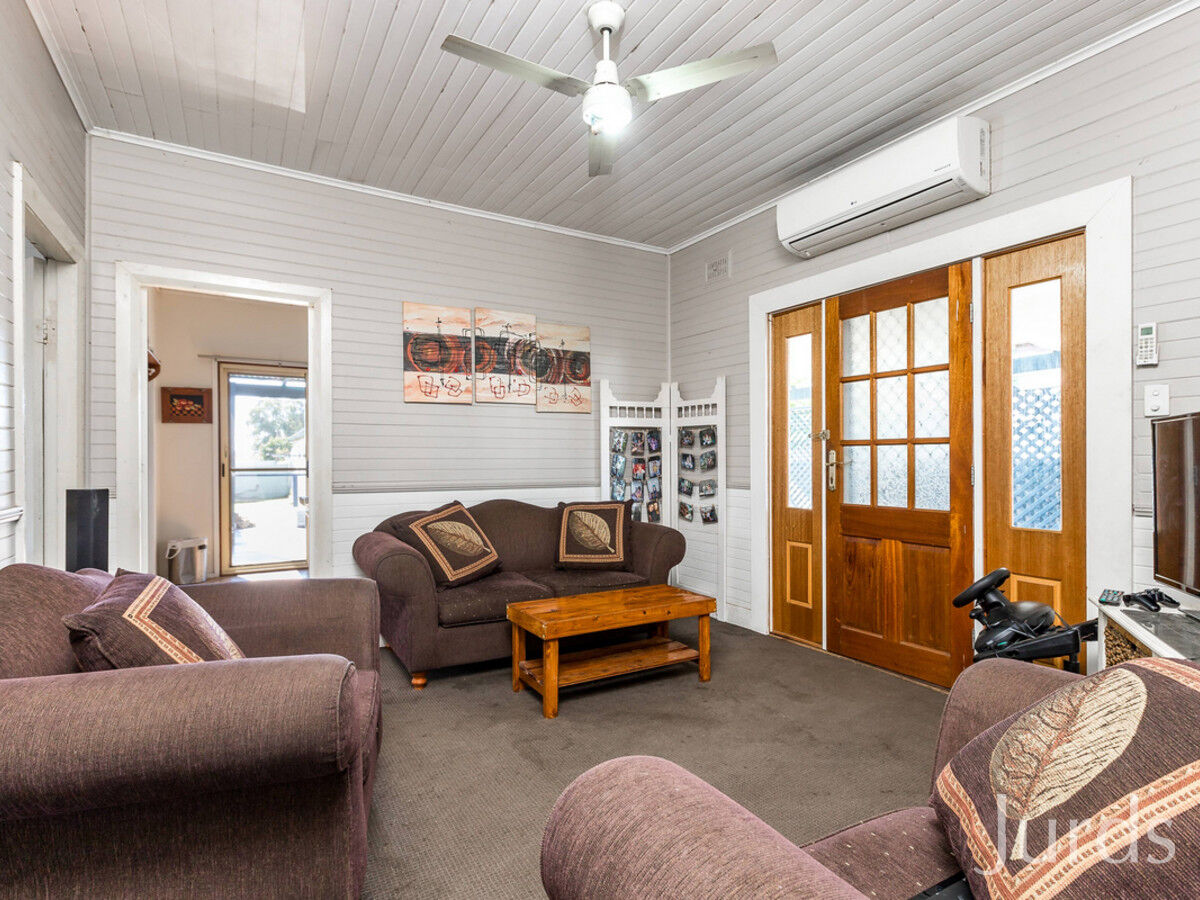 2 Victoria Street, BELLBIRD HEIGHTS, Bellbird Heights - Thumbnail 7