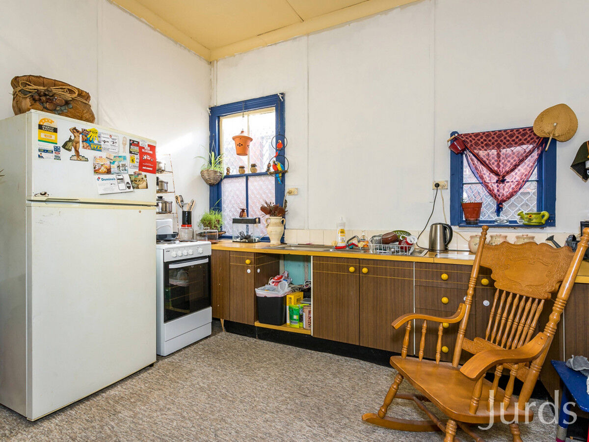65 Station Street, Weston, Weston - Thumbnail 2