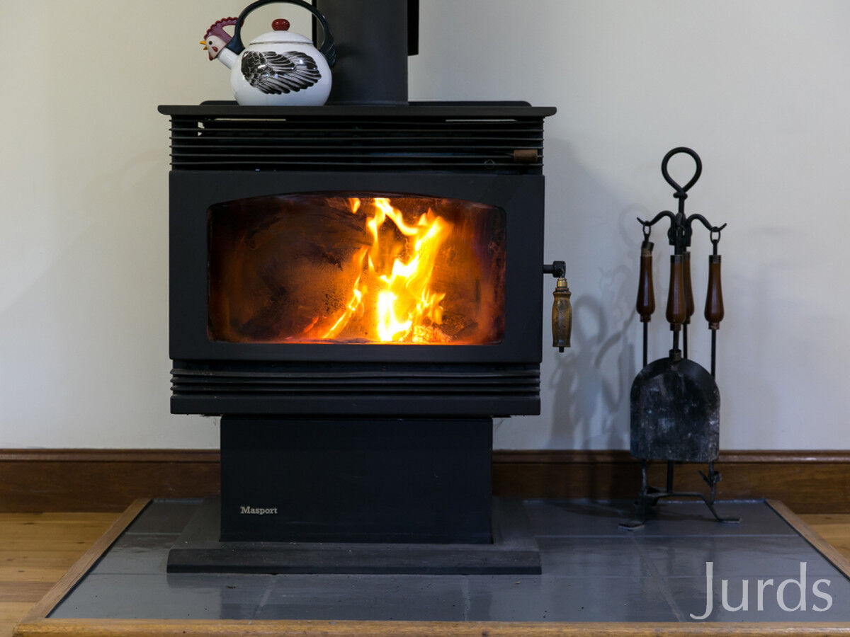 32 Big Ridge Lane, Sedgefield, Sedgefield - Thumbnail 7