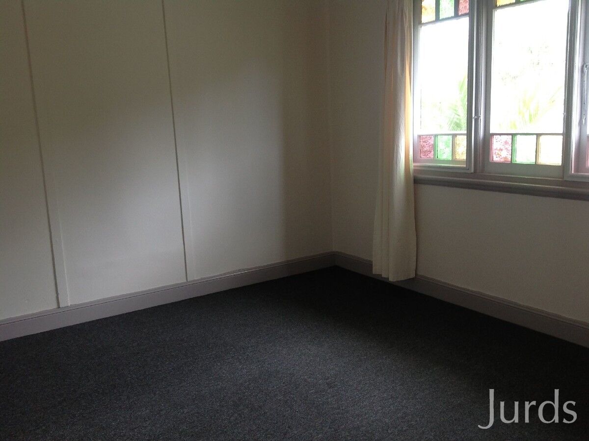 21 Elizabeth Street, CESSNOCK, Cessnock - Thumbnail 6