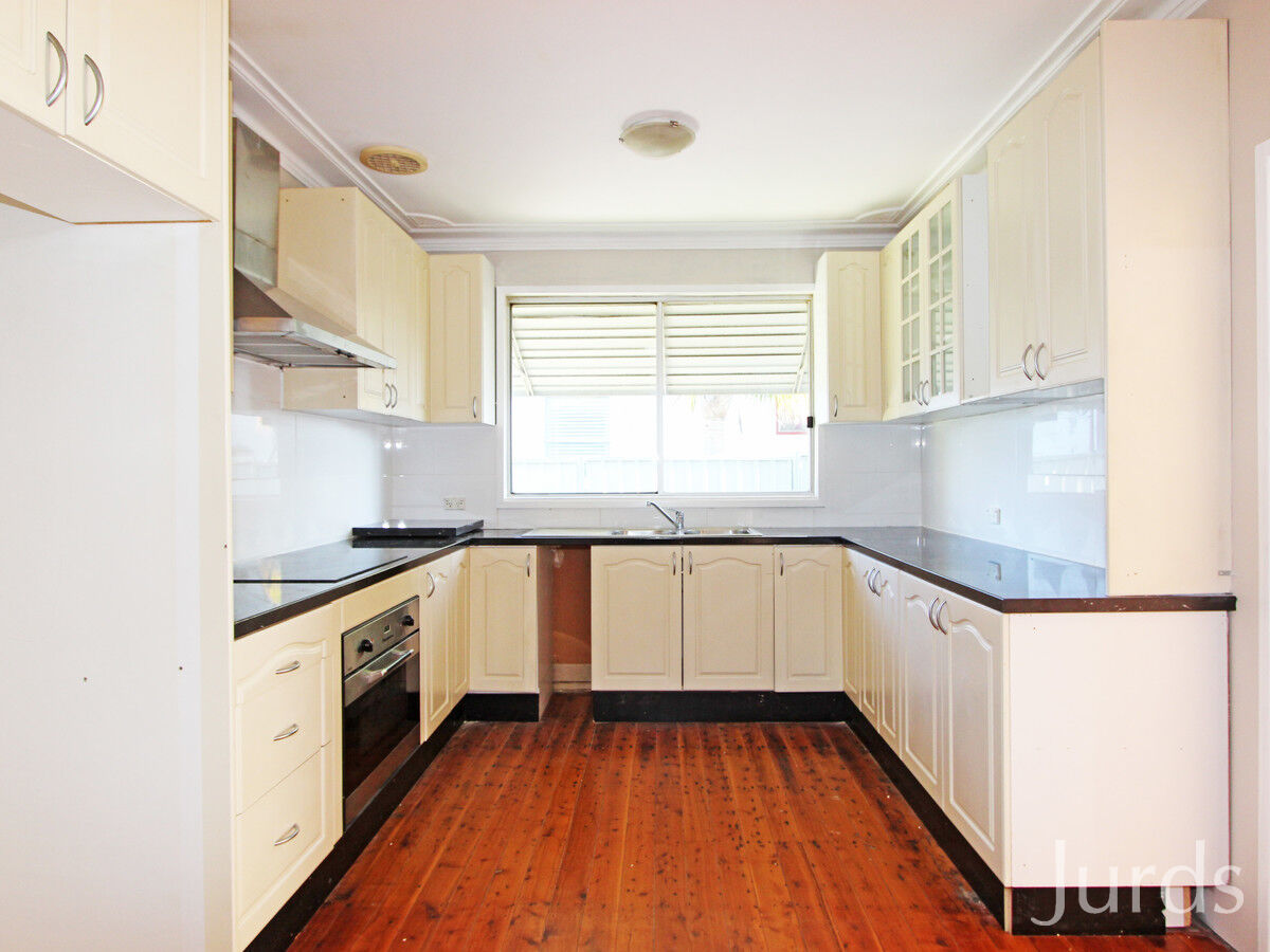 81 Greta Street, ABERDARE, Aberdare - Thumbnail 4
