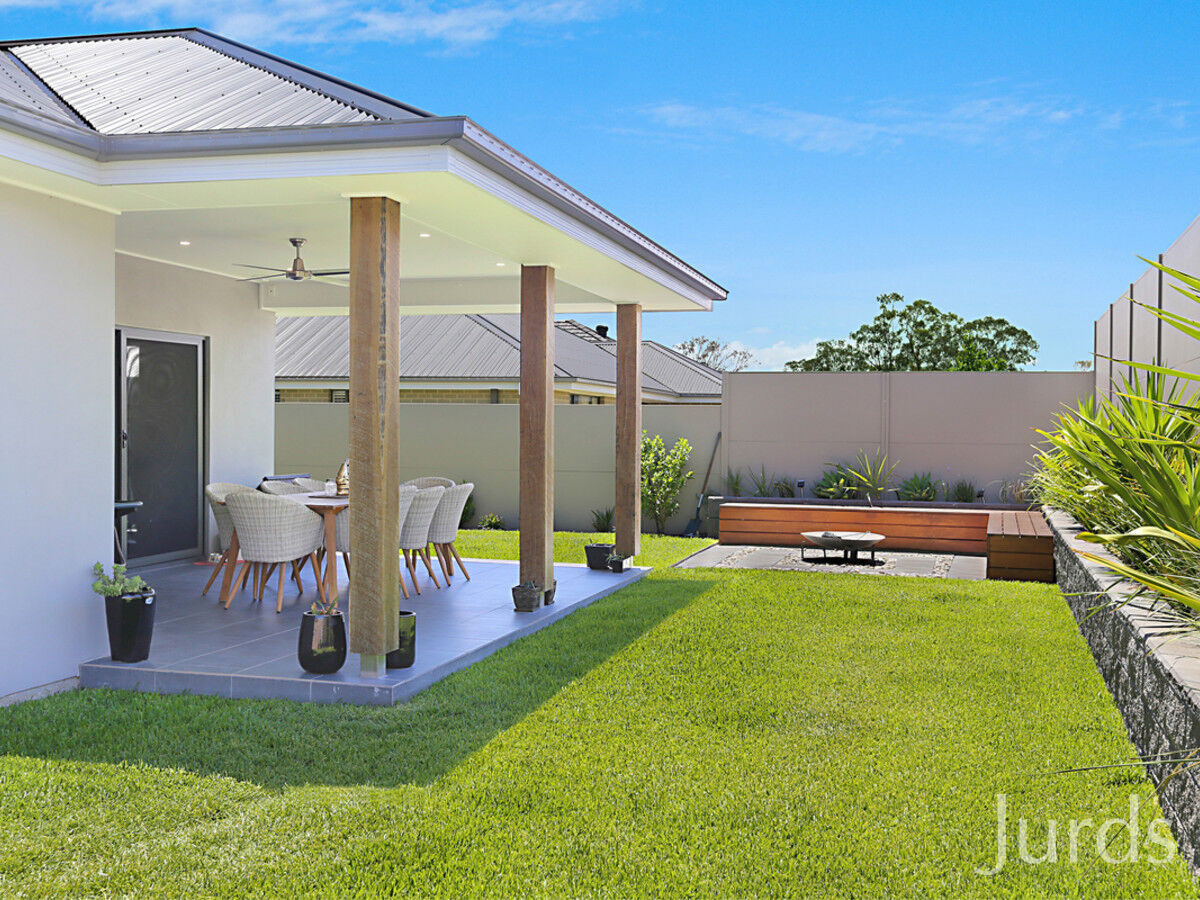 13 Dunnett Avenue (Huntlee), North Rothbury, North Rothbury - Thumbnail 5