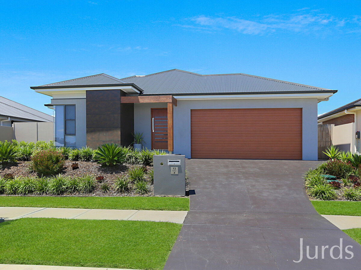 13 Dunnett Avenue (Huntlee), North Rothbury, North Rothbury - Thumbnail 3