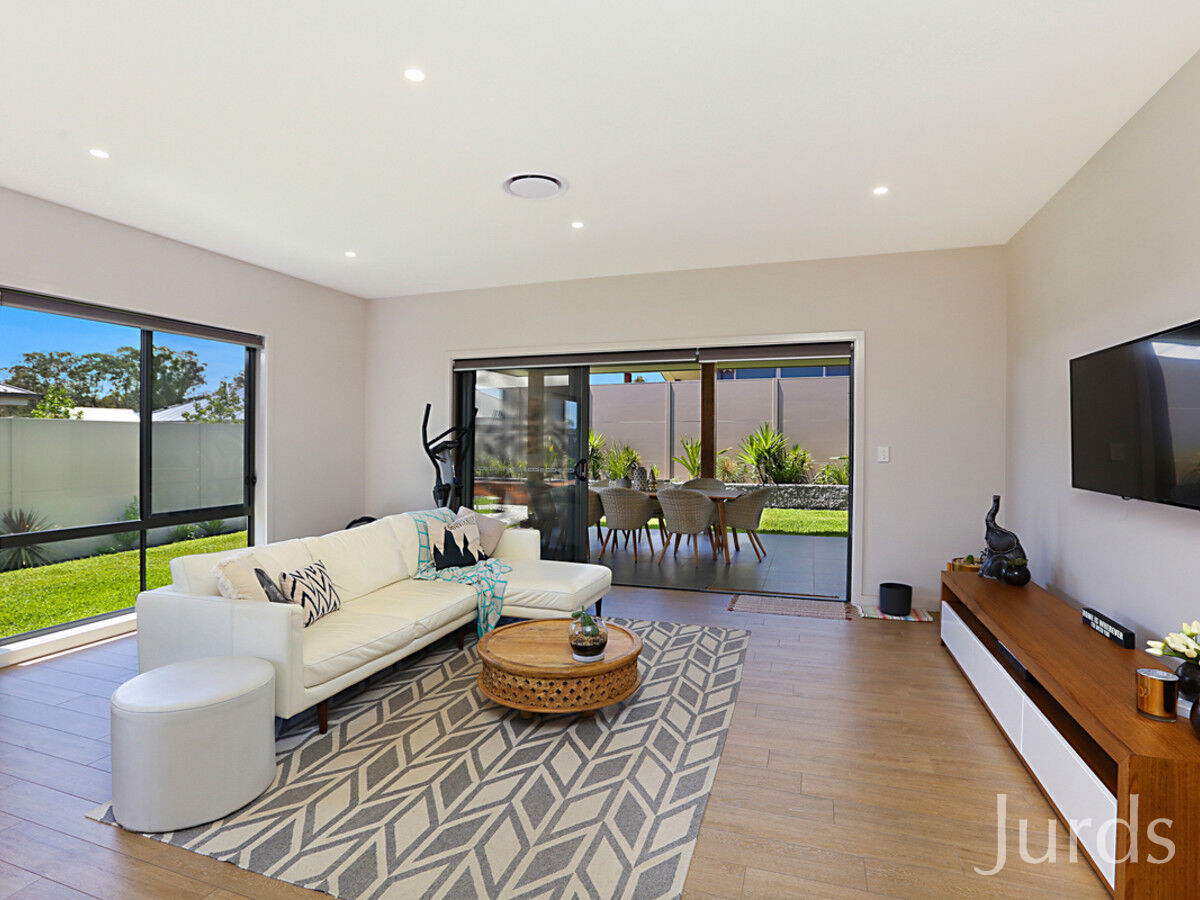 13 Dunnett Avenue (Huntlee), North Rothbury, North Rothbury - Thumbnail 8