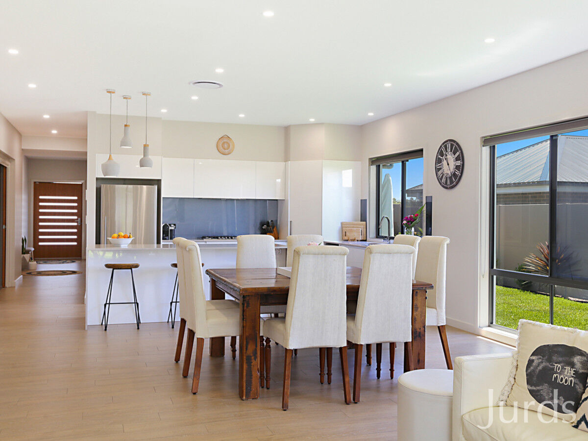 13 Dunnett Avenue (Huntlee), North Rothbury, North Rothbury - Thumbnail 7