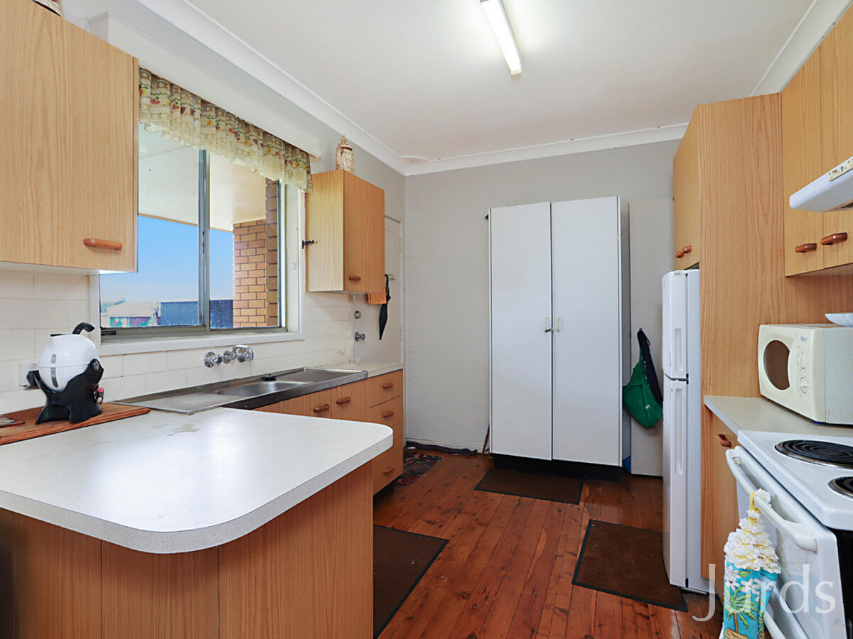28 Barrett Avenue, Cessnock, Cessnock - Thumbnail 4