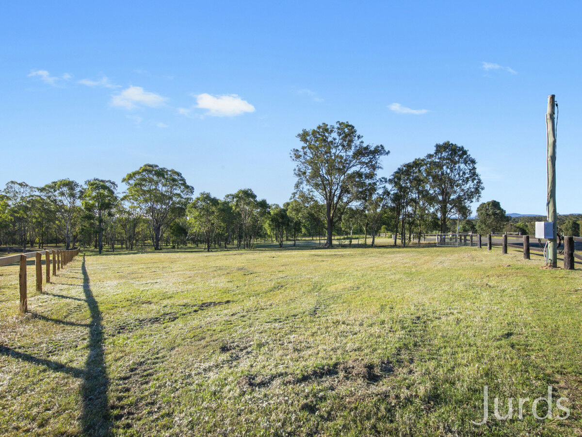 Lovedale, Lovedale - Thumbnail 7