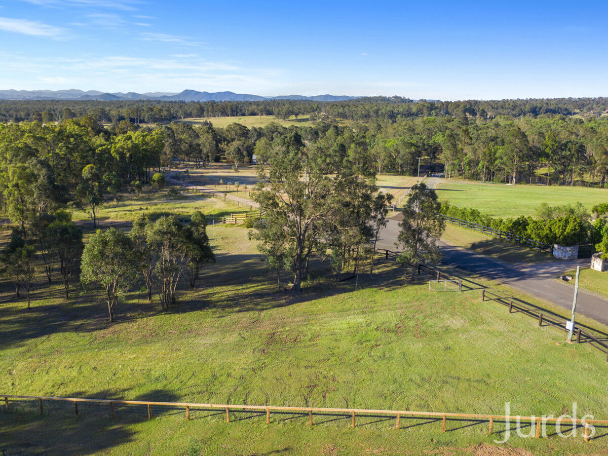 Lovedale, Lovedale - Thumbnail 4