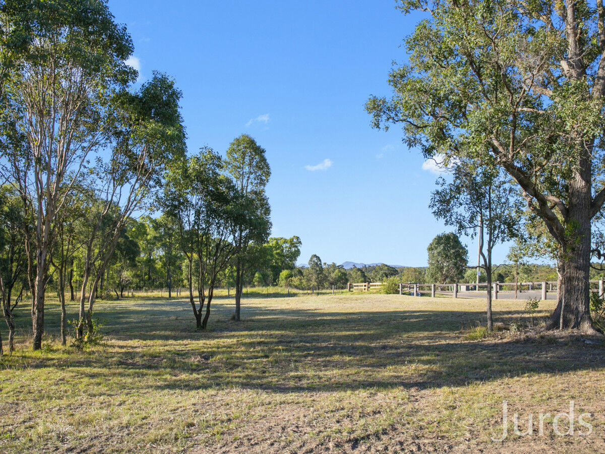 Lovedale, Lovedale - Thumbnail 6