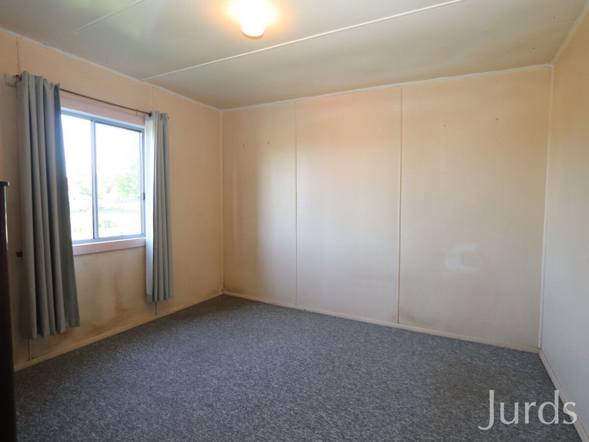 28 Kearsley, Bellbird, Bellbird - Thumbnail 6