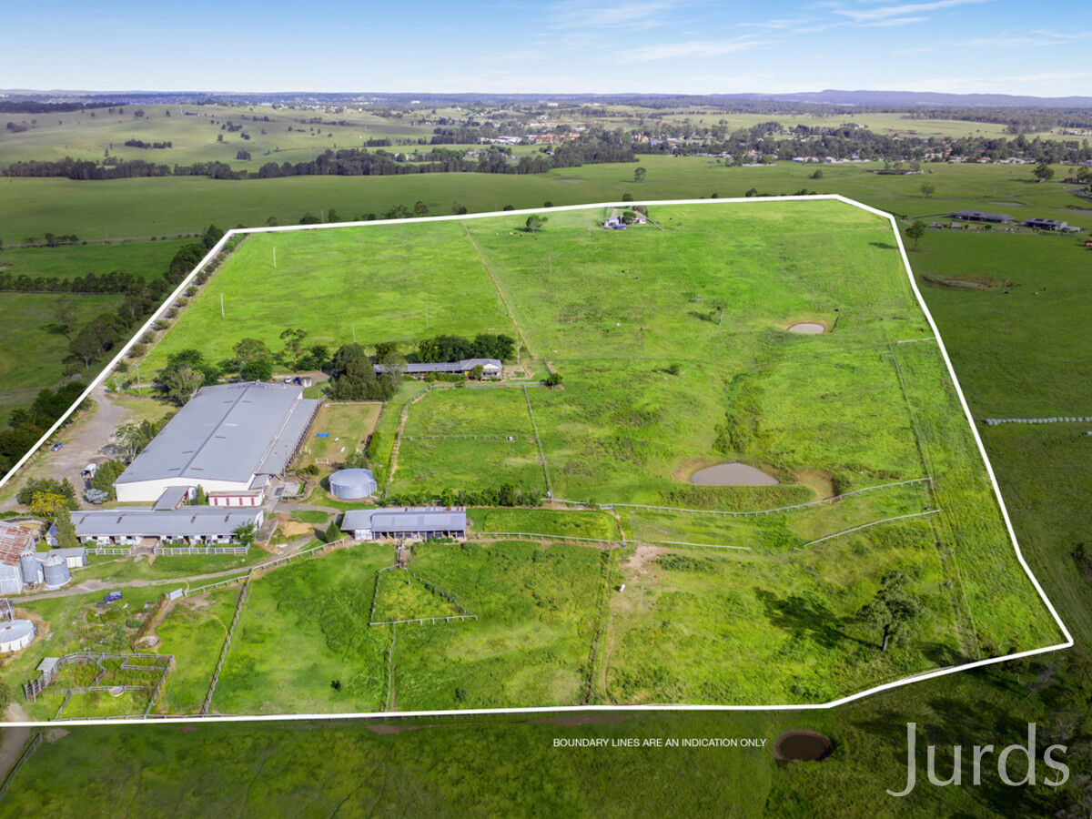 105 Windermere Road, LOCHINVAR, Lochinvar - Thumbnail 4