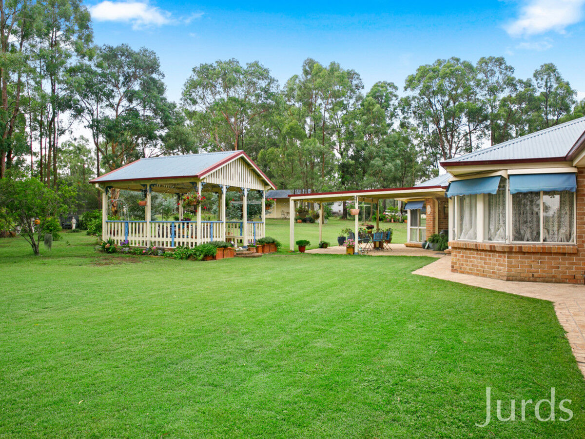 22 Grey Gum Drive, Weston, Weston - Thumbnail 6