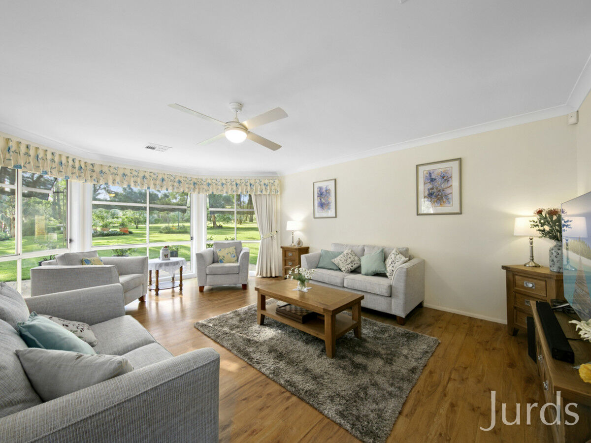22 Grey Gum Drive, Weston, Weston - Thumbnail 8
